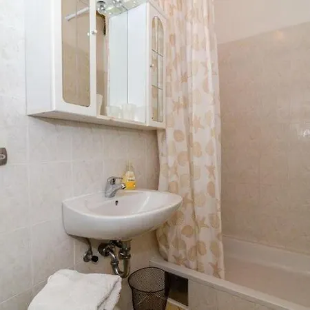 Apartamento & Sweet - One Bedroom With Shared Terrace And View Dubrovnik