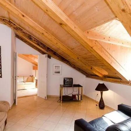 公寓 & Sweet - One Bedroom With Shared Terrace And View 杜布罗夫尼克